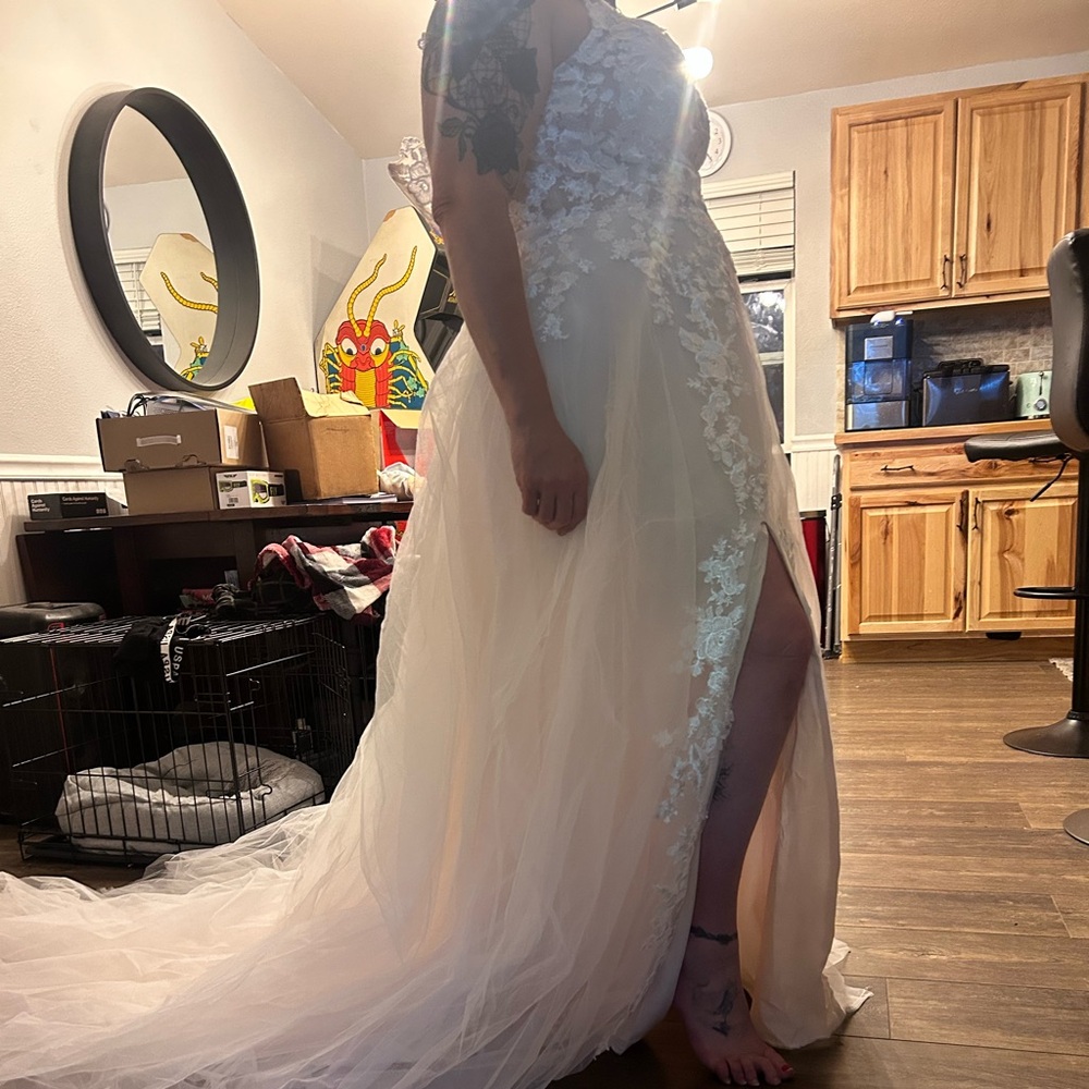 Wedding dress